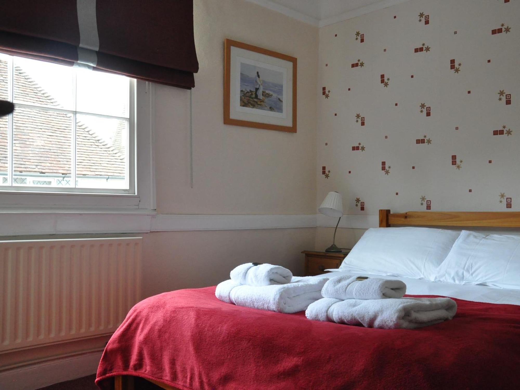 Rose And Crown B&B Burwash الغرفة الصورة